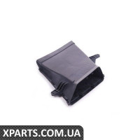 Повітрозабірник VAG 8R0129617B