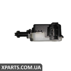 Перемикач Porsche 99762411700