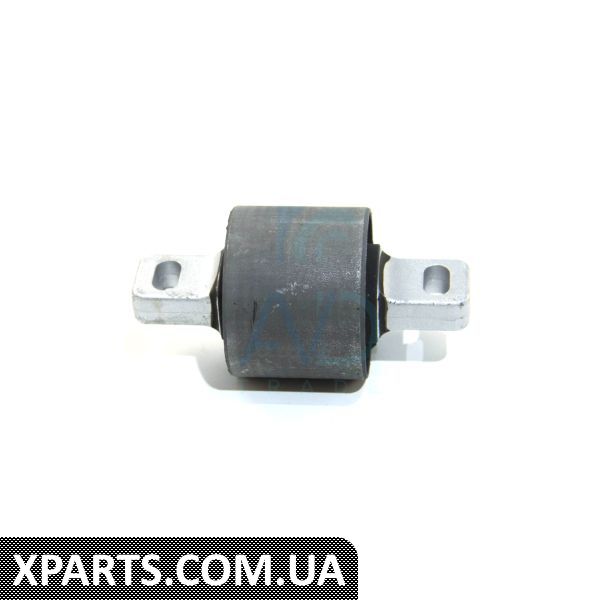 1003579 AUTOTECHTEILE Сайлентблок редуктора (заднього) MB Vito (W639)