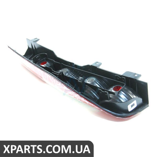 1008233 AUTOTECHTEILE Ліхтар задній MB Vito (W639) 03-(R)