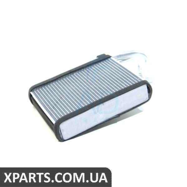 1008342 AUTOTECHTEILE Радіатор пічки MB Sprinter CDI 00-06