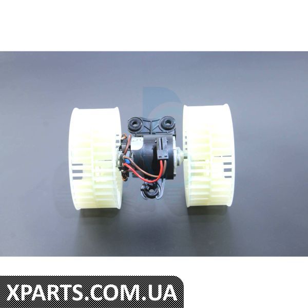 1008359 AUTOTECHTEILE Моторчик пічки MB Vito (W639) (-AC)