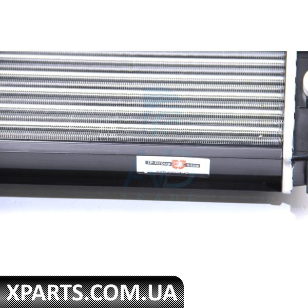 1114204200 JPGROUP Радіатор охолодження A4/A6/Passat 97-05 2.4i/2.8i/2.5TDI (632x399x32)