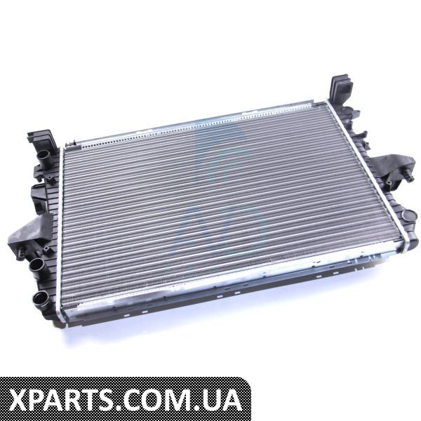 1114207700 JPGROUP Радіатор води T5 1.9TDI/2.0i 03-15 (+/-AC) (710x470x32)