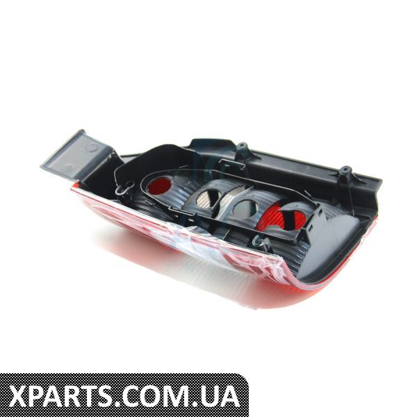 3945014 AUTOTECHTEILE Ліхтар задній VW T5 (R) (білий поворот) (ляда)