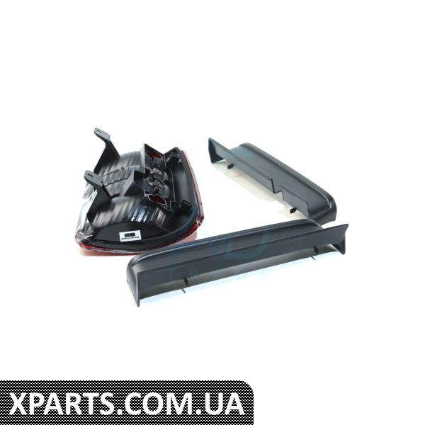 3945015 AUTOTECHTEILE Ліхтар задній VW Caddy 03- (L)