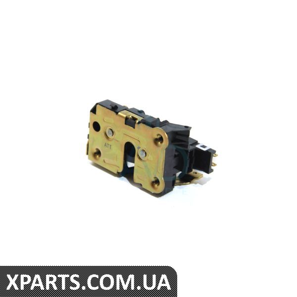 5050068 AUTOTECHTEILE Замок дверей (передньої/R) Renault Master 98-