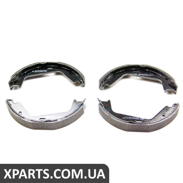 8DA355051161 HELLAPAGID Колодки ручного гальма XC90 2.5-4.5 02-14
