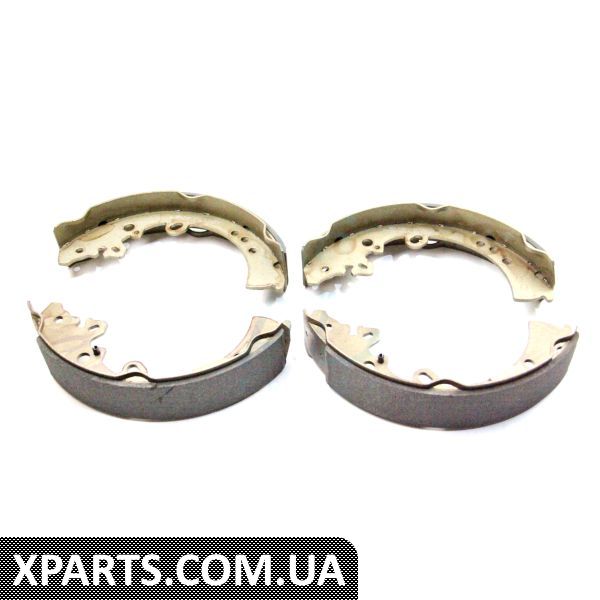 8DB355003011 HELLAPAGID Гальмівні колодки зад. Hilux/Fortuner 2.4-4.0 05-