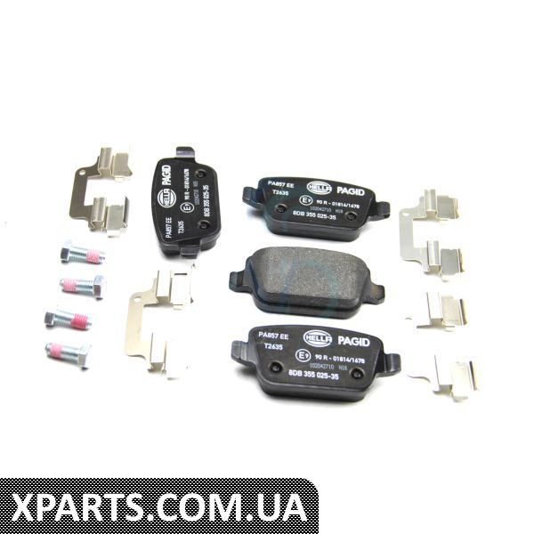 8DB355025351 HELLAPAGID Гальмівні колодки зад. Focus/Galaxy/Kuga/Mondeo/S80/V70/XC70 06-1.6-4.4