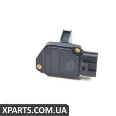 8ET009142281 HELLA Витратомір повітря (4 конт.) FORD MONDEO III 2.0TDCi 00-07