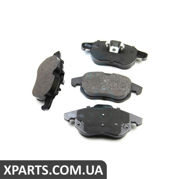 BP3014 BREMSI Гальмівні колодки перед. Vectra C 02-