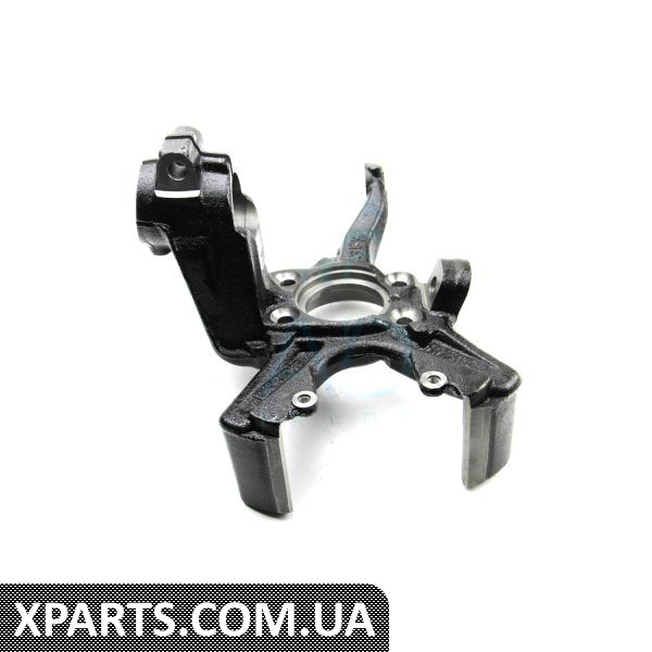 BSG90330007 BSG Кулак поворотний (цапфа) CADDY 04-06 Пр. (- ch.№2K-5-150000)