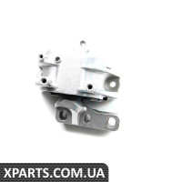 BSG90700081 BSG Подушка двигуна 1.6TDI Caddy 10-/Golf VI/Octavia 08- Пр.