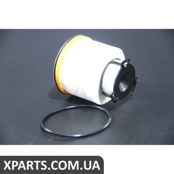 E467KPD384 HENGSTFILTER Фільтр паливний Toyota Hilux 2.4/2.8 D 15-