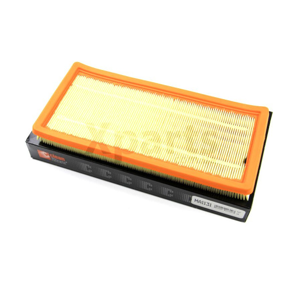 Фільтр повітряний 1.4i Doblo 10-/Bravo 07-/Punto 04- CLEANFILTERS MA1131