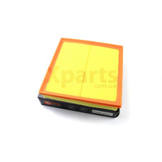 Фильтр воздушный Trafic/Vivaro 2.0/2.5dCi 02-  CLEANFILTERS MA3008