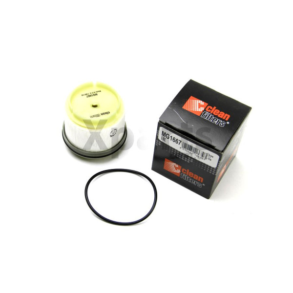 Фільтр паливний Toyota Hilux III 2.5D 05- CLEANFILTERS MG1667
