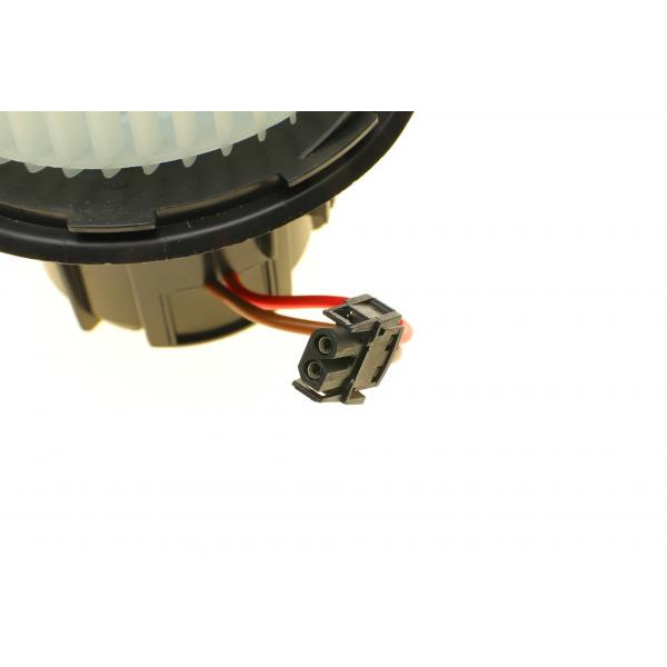 1108297 AUTOTECHTEILE Моторчик пічки MB C-class (W204/A207/C207)/E-class (W212) 07-