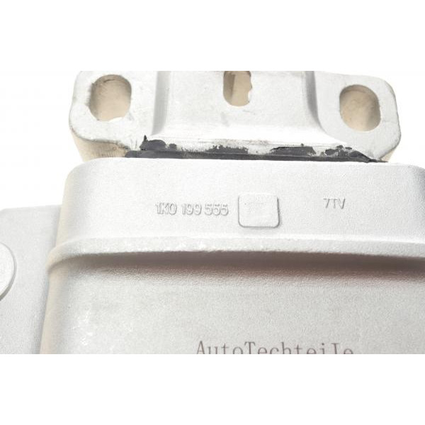 3199029 AUTOTECHTEILE Подушка КПП VW Golf V-VI/Caddy III 1.9*2.0 TDI