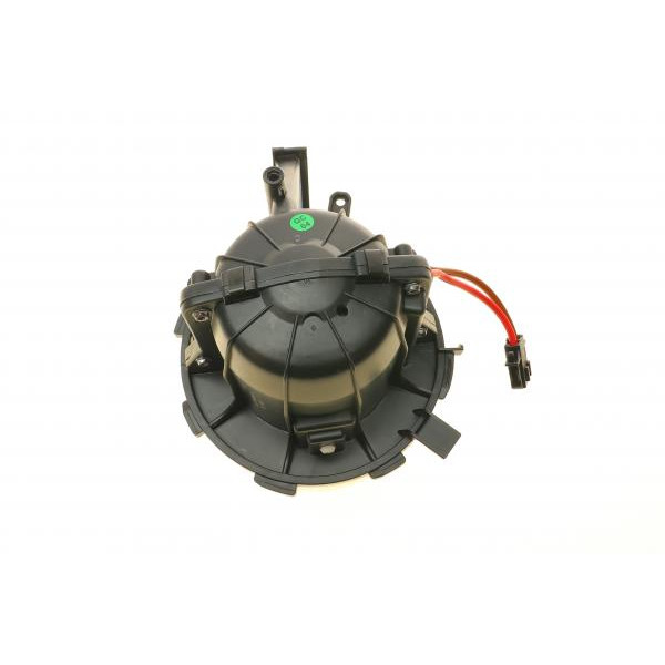 3819017 AUTOTECHTEILE Моторчик пічки Audi A4 07-16/A5 07-17/Q5 08-17 (+AC)