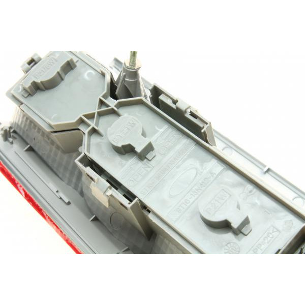5030293 AUTOTECHTEILE Ліхтар задній Ford Connect 09- (R)