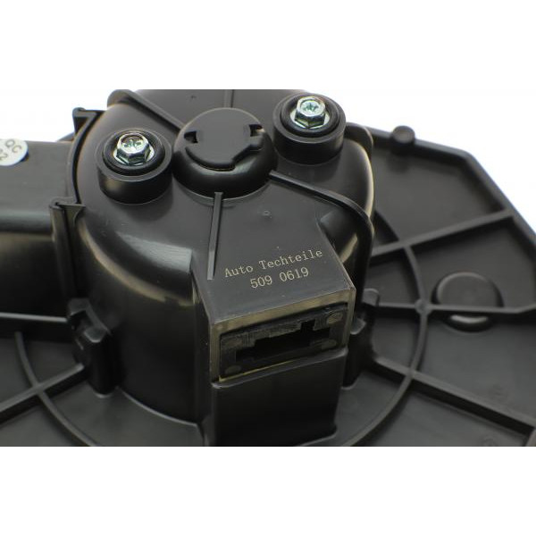 5090619 AUTOTECHTEILE Моторчик пічки Citroen Berlingo/Peugeot Partner 08-