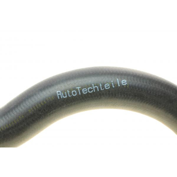 7001124 AUTOTECHTEILE Патрубок системи охолодження BMW 5 (E39) 3,5-4,0 i 96-04 (зверху) (L) M62