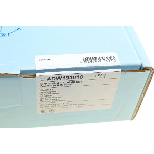 ADW193010 BLUE PRINT Комплект зчеплення Opel Astra F/Vectra A 1.8/2.0 91-98 (d=218mm) (z=24)