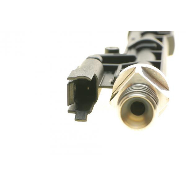 0261500136 BOSCH Форсунка BMW 5 (F10) (S63)/7 (F01-F04) (N63) 11-16