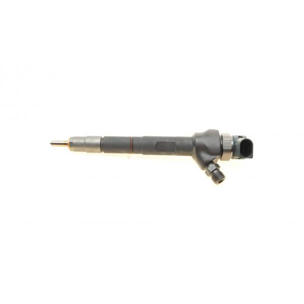 0445110638 BOSCH Форсунка VW Passat/Golf VII 2.0 TDI 12-