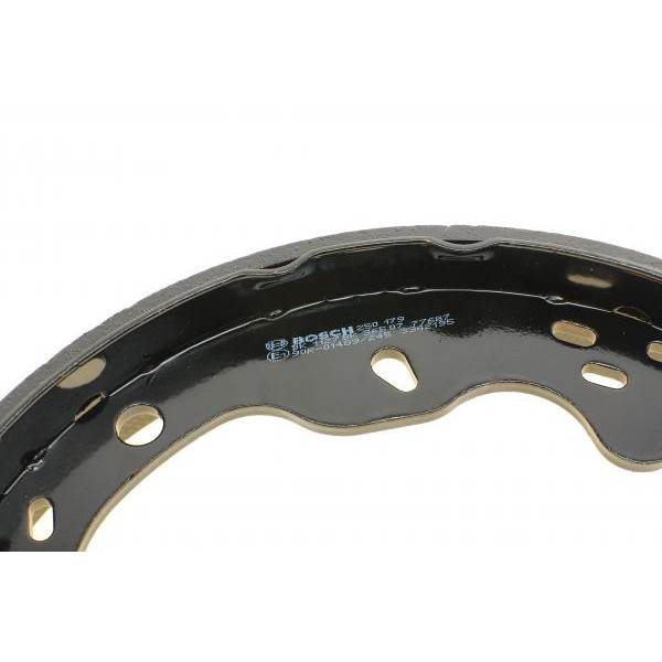 0986487731 BOSCH Колодки гальмівні (задні) Fiat Sedici/Suzuki SX4 06- (барабанні) (220x35)