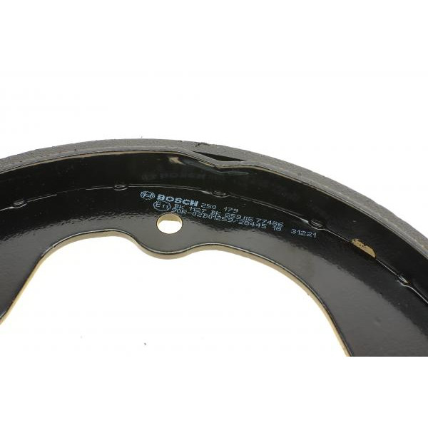 0986487928 BOSCH Колодки гальмівні (задні) Nissan NV200 10- (барабанні) (230x36)