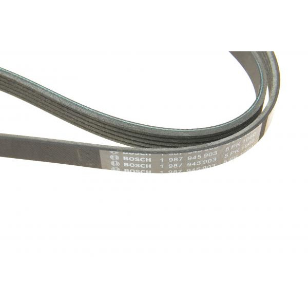 1987945903 BOSCH Ремінь генератора Mitsubishi Lancer/Galant 1.3-2.0 92-13/VW Jetta 2.5 06-10/Audi A3/Q3 11- (5PK1060)