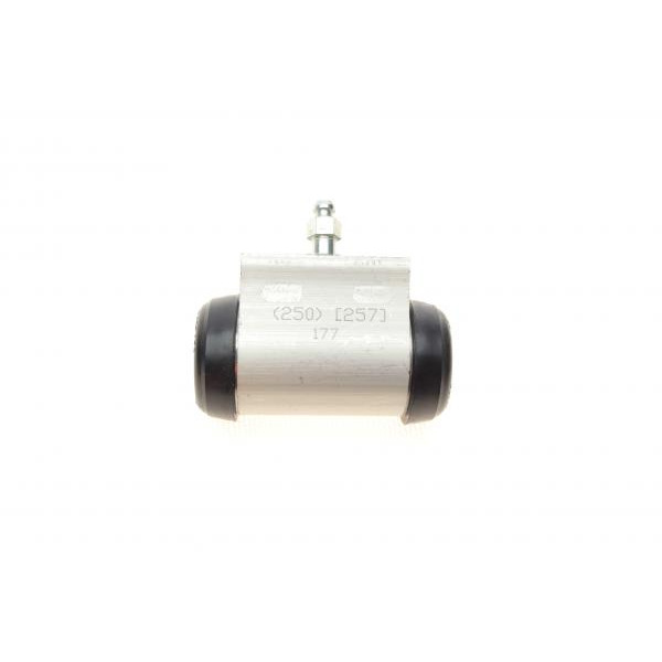 F026002249 BOSCH Циліндр гальмівний (задній) Renault Logan 04-/Sandero/Stepway 09-/Dacia Logan 04-/Sandero 08-