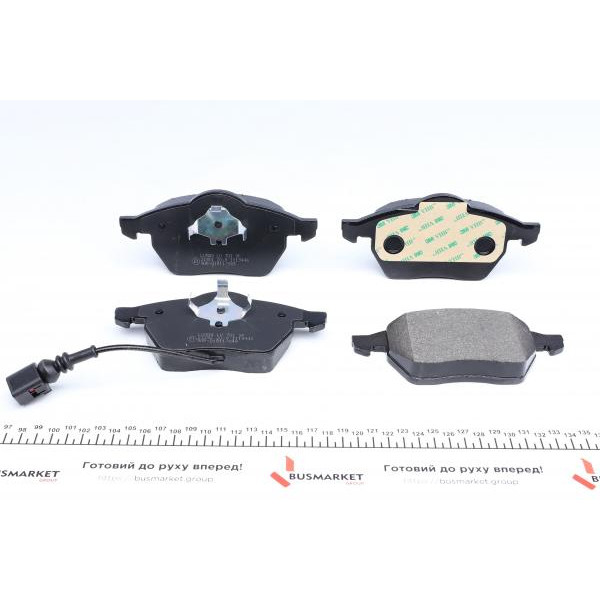 233920070110 BRECK Колодки гальмівні (передні) Audi A3/VW Golf IV-03 (Ate-Teves) (з датчиком)