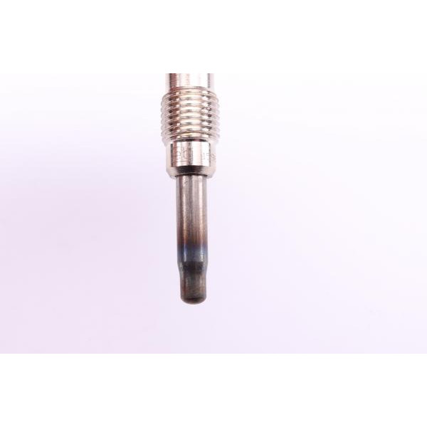 15965 FEBI BILSTEIN Свічка розжарювання Renault Clio/19 1.9D 88-98 (11V) (M12x1.25/6s)