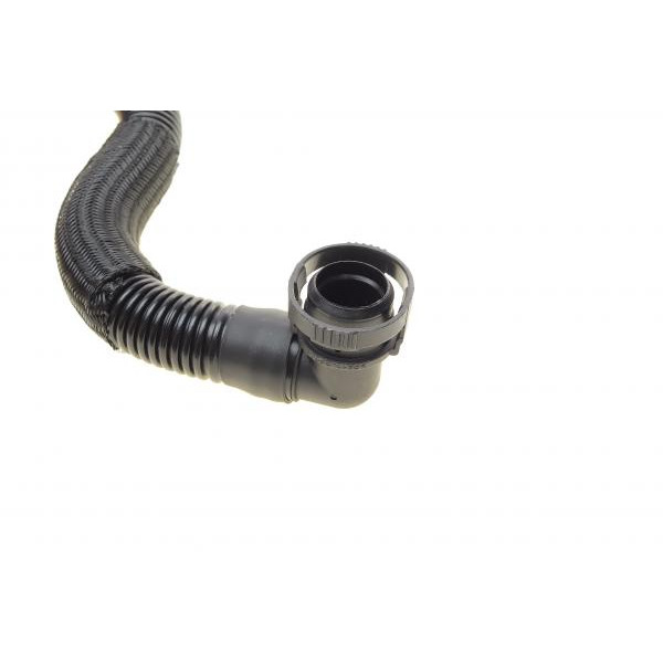 173030 FEBI BILSTEIN Патрубок вентиляції картера Skoda Superb/VW Passat/Golf VII 1.8TSI/2.0TSI 12-