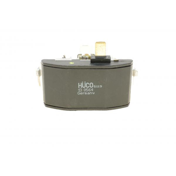 130564 HITACHI Реле генератора (14.5V) Volvo S40/S70/V40/V70 1.6-2.5 95-08 (HÜCO)