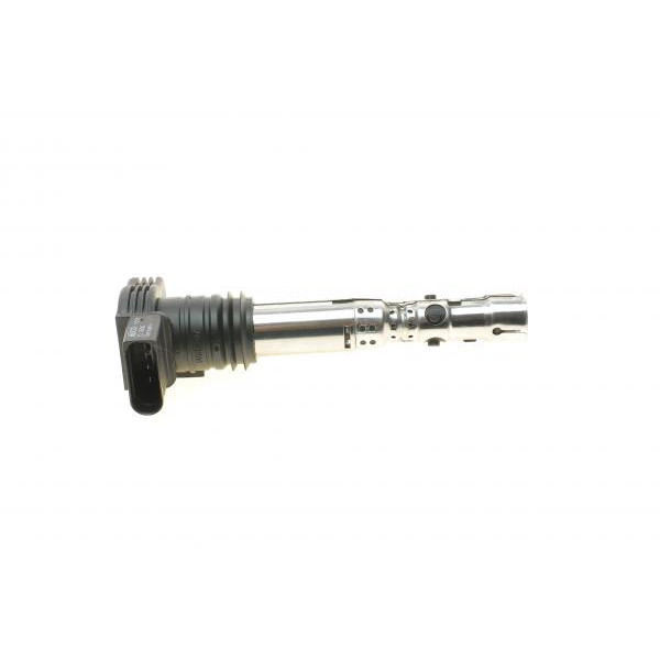 133806 HITACHI Котушка запалювання VW Golf 1.8T/Passat 1.8T/2.0 00-05 (HÜCO)