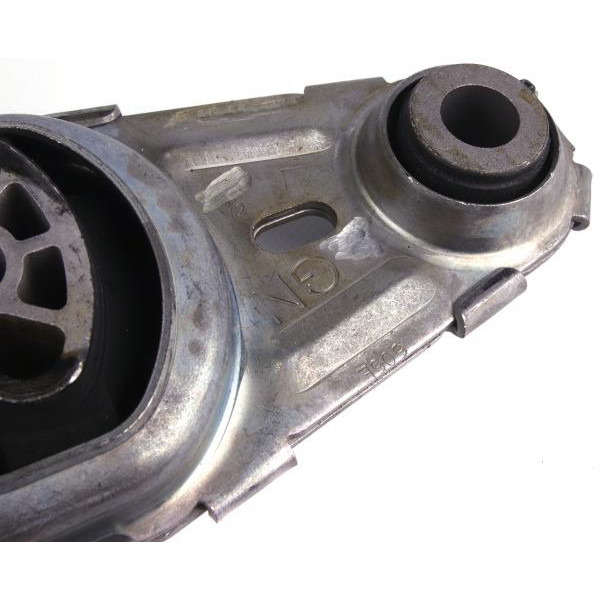 532C75 HUTCHINSON Подушка двигуна (задня/нижня) Renault Megane/Scenic 1.5dCI 09- (кісточка)