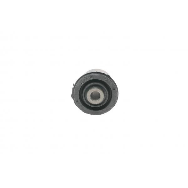 590024 HUTCHINSON Сайлентблок важеля (переднього) Audi 80/90 -94/VW Passat -88