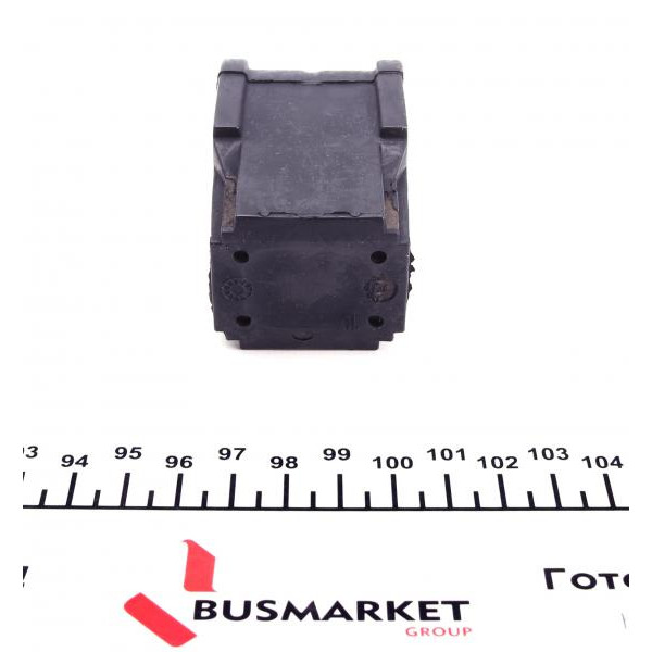 590451 HUTCHINSON Втулка стабілізатора (переднього) Renault Laguna 07- (d=24mm)