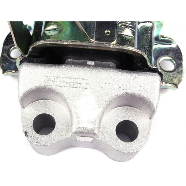 594438 HUTCHINSON Подушка КПП Citroen Nemo/Peugeot Bipper 1.3/1.4HDI 08- (L)