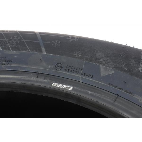28560R18XLAW33 KAPSEN Шина AW33 285/60 R18 120H (зимова)