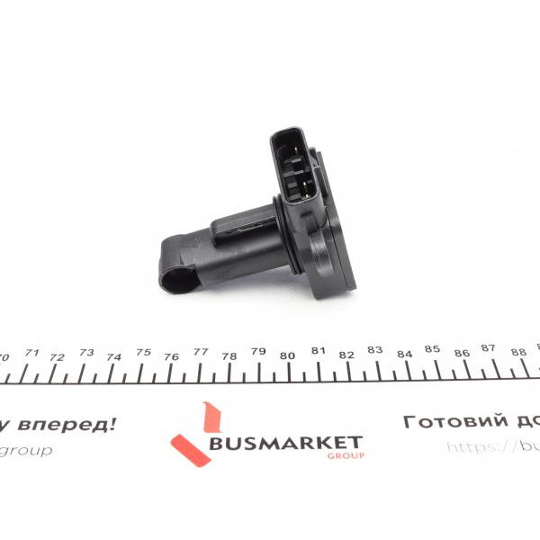 EAS9013 KAVO PARTS Витратомір повітря Toyota Avensis1.6/1.8/2.4i 00-08