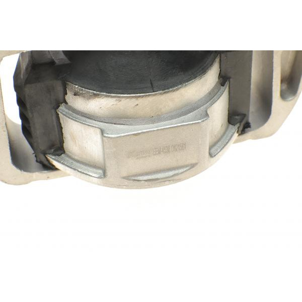 EEM4538 KAVO PARTS Подушка двигуна (R) Mazda 3 1.4-2.0 03-13