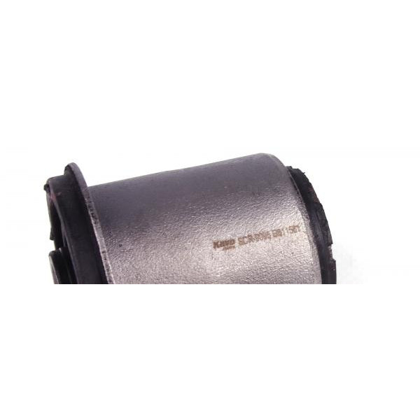 SCR9095 KAVO PARTS Сайлентблок важеля (переднього/зверху) Toyota Land Cruiser 02-09