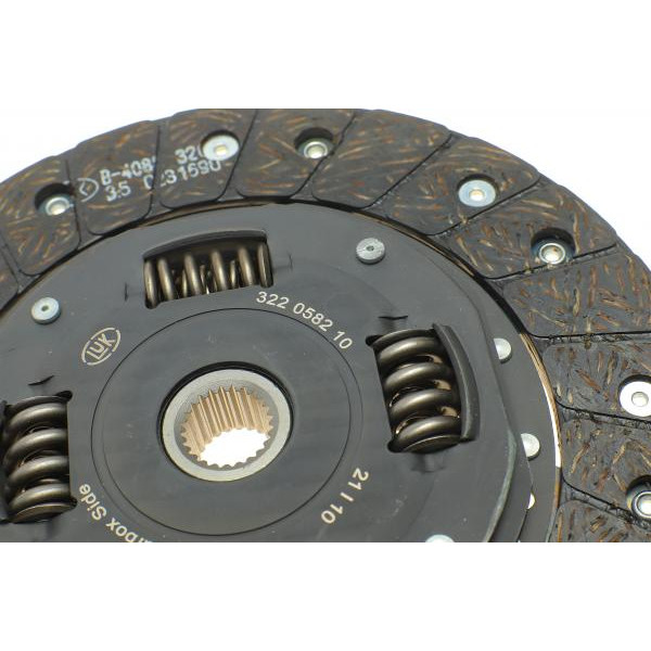 622348609 LuK Комплект зчеплення MB A-class (W168/W169) 97-12 (d=220mm), M166/M266