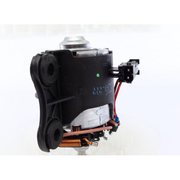AB39000P MAHLE Моторчик пічки MB Vito (W639) (-AC)